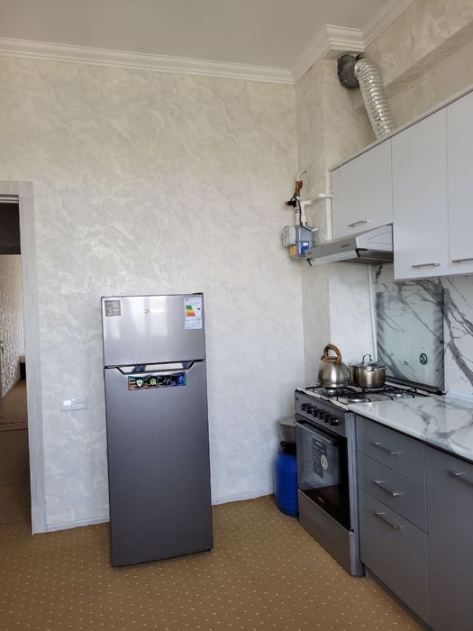 2 xonali kvartira sotiladi (ijaraga ham beriladi)