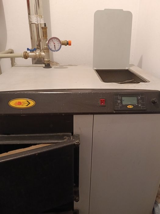 Cazan  24 kw (centrala ) pentru încălzire ,peleti