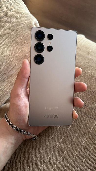 Обменяю Samsung s25 ultra