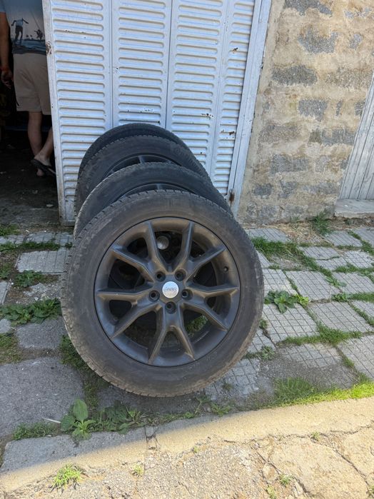 Гуми с джанти за Jeep 20“