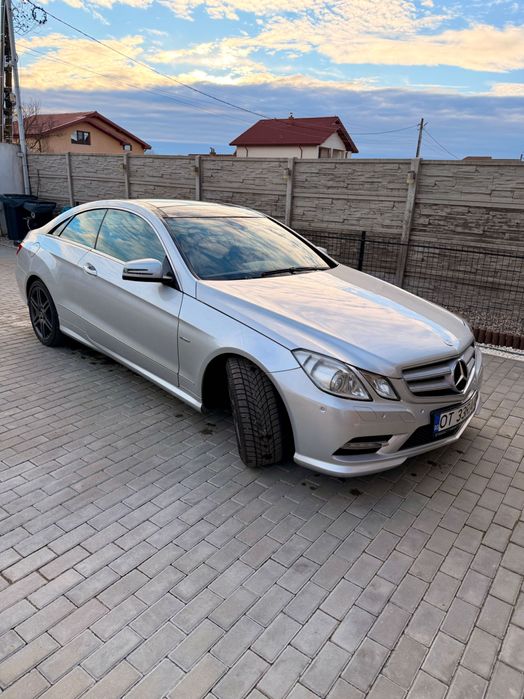 Mercedes Benz E220 coupe 2012