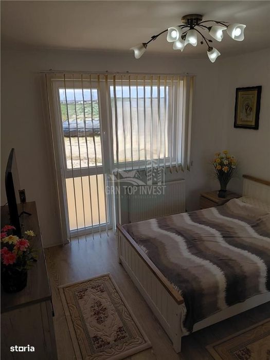 Apartament 2 camere balcon boxa parcare zona Turnisor