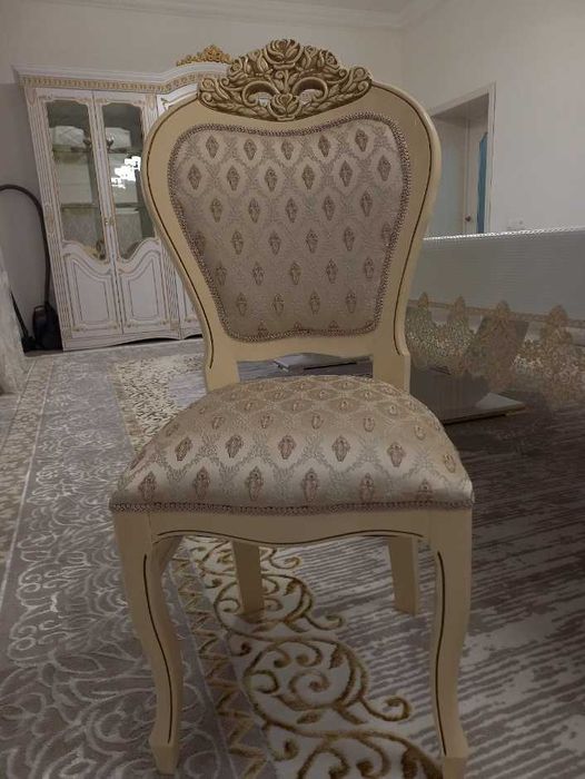 Стулялар сатылады