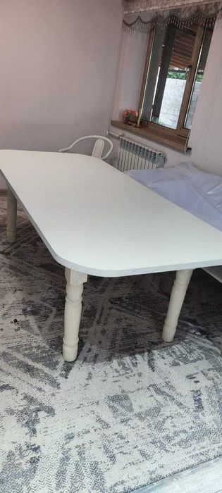 Продам Кухонный стол 2.2/1.1 м