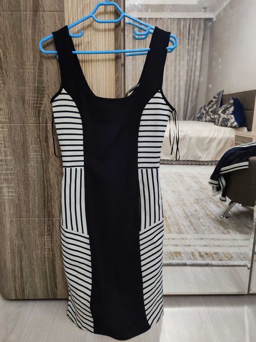 Костюм женский, размер 36(42)