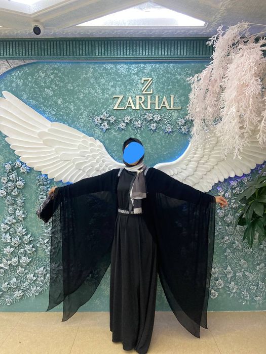 Абая, вечернее платье