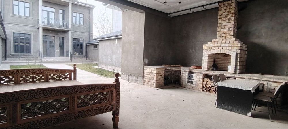 Srochno Do'rmonda hovli sotiladi 3 sotix