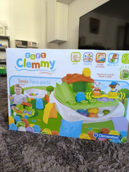 Masa de joaca Clementoni