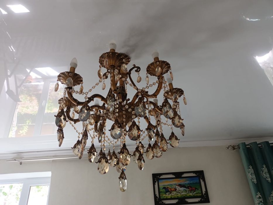 Продам люстру,в хорошем состояний