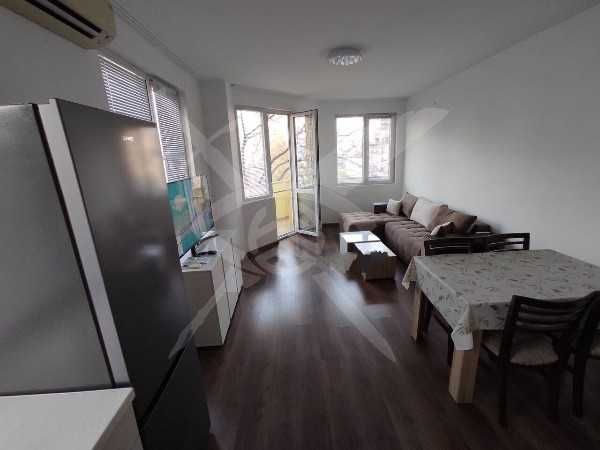 Дава се под наем Двустаен апартамент в Пловдив, Кючук Париж - 75 кв.м за 458.49 € - Снимка #1