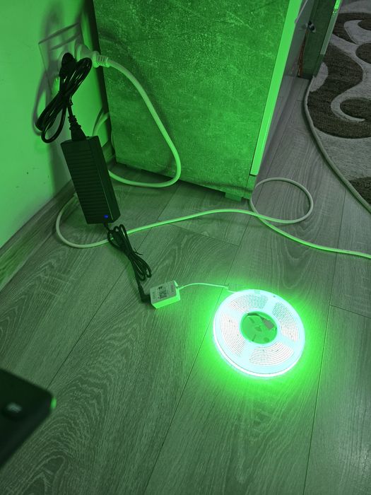 Bandă LED COB RGB + Alb Cald 5M WiFi – 784 LED/m, 24V, Alexa & Google