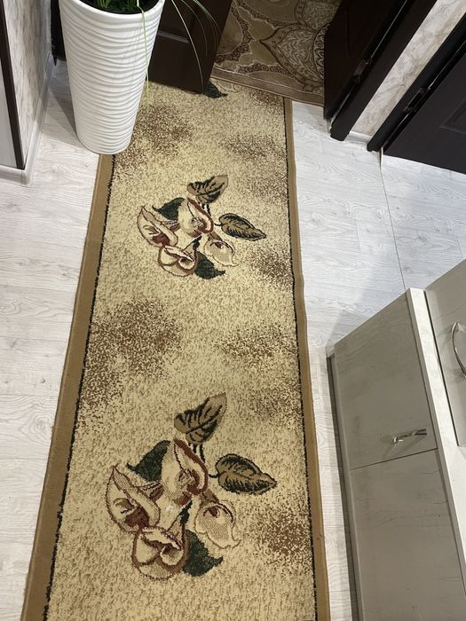 Продам 5 ковров