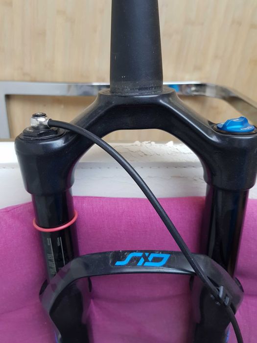 Roti Carbon Giant XCR2 Boost 29 NOI (sau DT Swiss X1900)