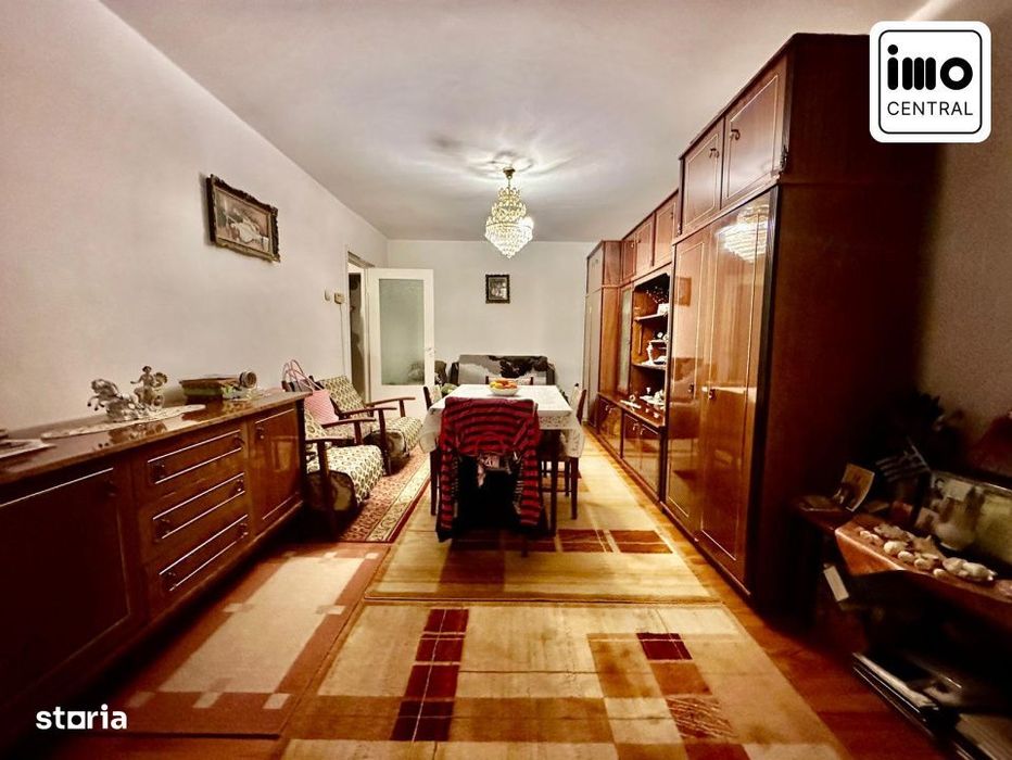 Apartament spatios, 3 camere DECOMANDATE, priveliste panoramica, Zoril