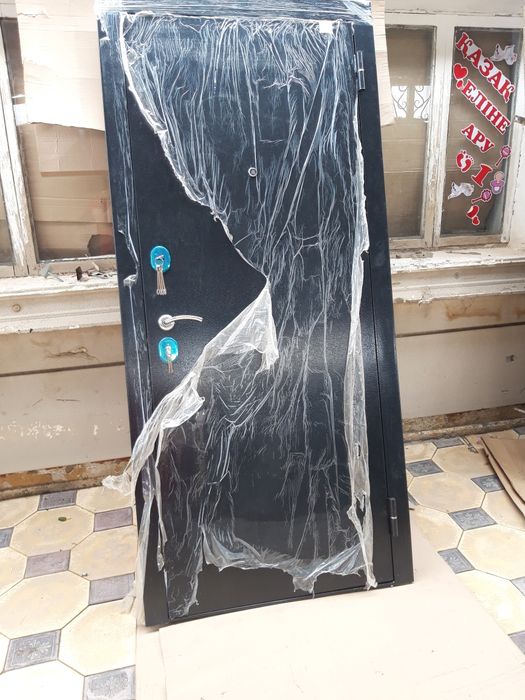 Бу.новый есіктер