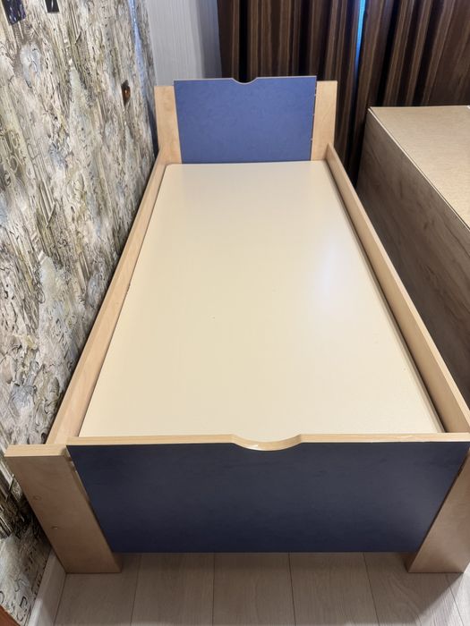 Продам подростковый/детский гарнитур