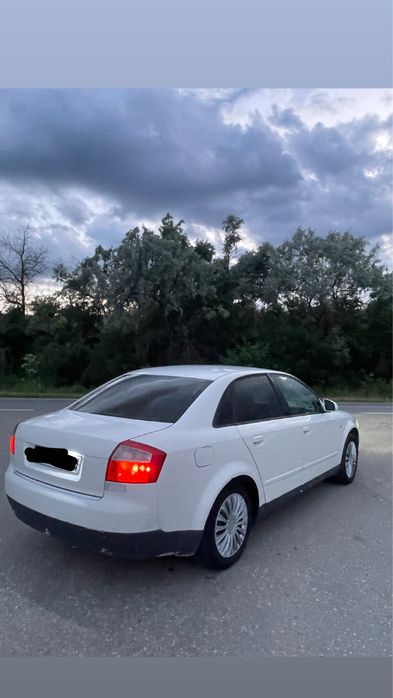 AUDI A4 2003 — imagine 2