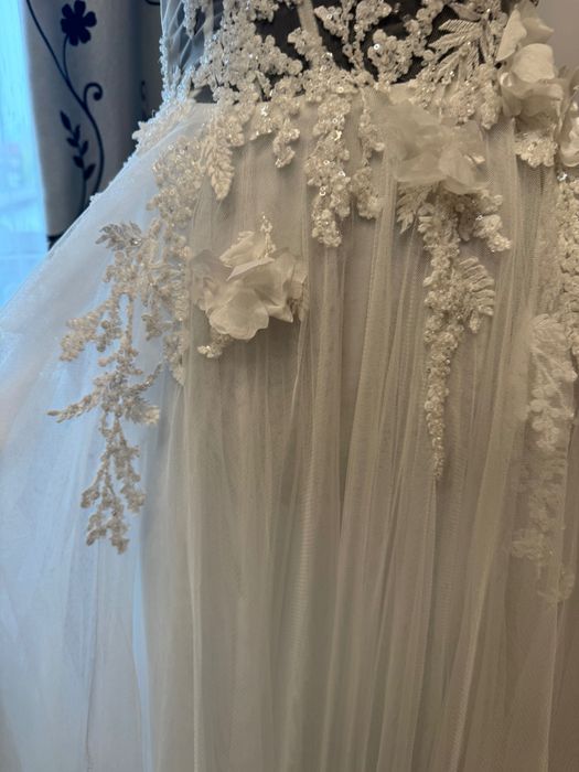 Rochie de mireasa si Voal Milla Nova