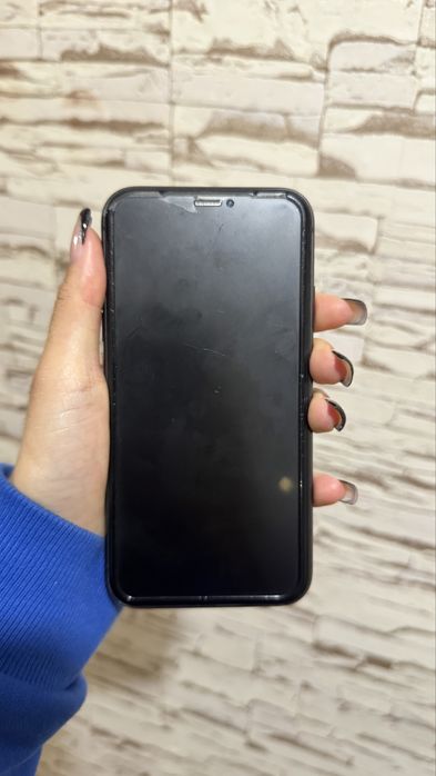 Apple iPhone 11 в нормальном состоянии