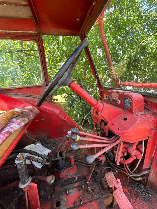 Tractor agricol de vanzare