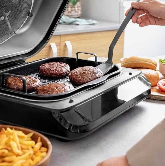 ЧИСТО НОВ! Дигитален Фритюрник Air Fryer & Grill 12в1