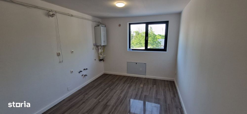 Apartament 3 camere open space, 63 mp, Bals zona centrala — fotografia 3