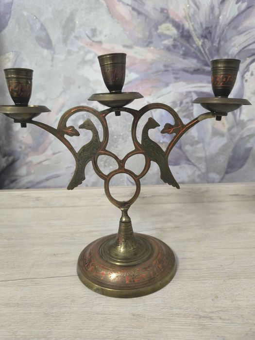 Продаю подсвечник