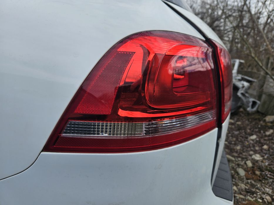 stop stanga aripa volkswagen touareg 3.0 motorina 2012