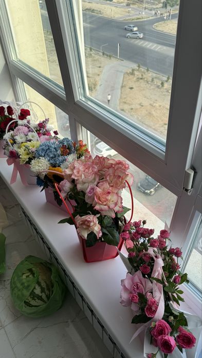 Корзинки цветов актау