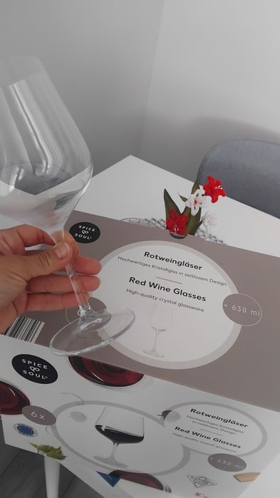 6 бр. Чаши за вино