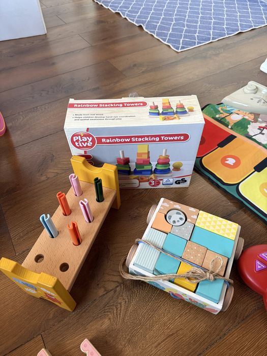 Лот - детски играчки