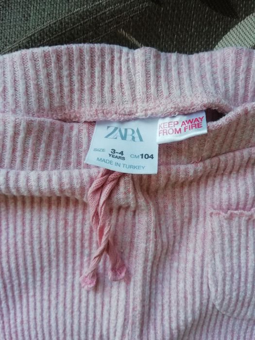 Детски клинчета Зара