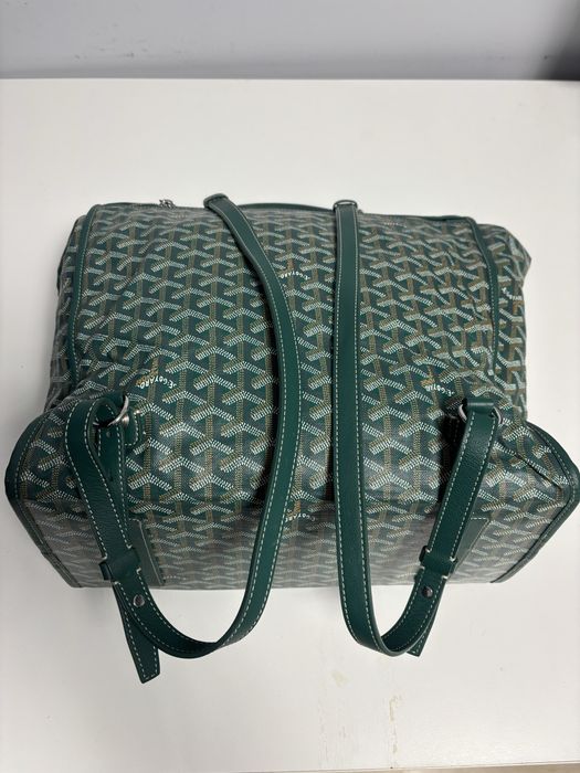 Goyard bag.