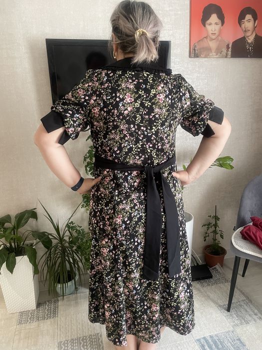 Продам новое платье