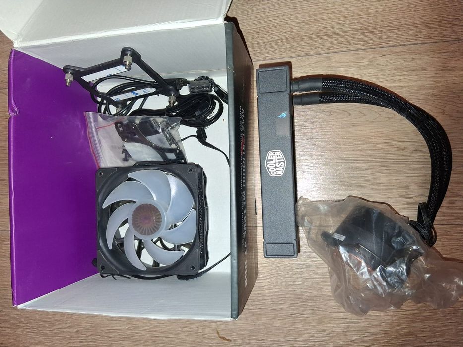 Vand Racire CoolerMaster 120 v2