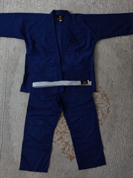 Кимоно mizuno для дзюдо
