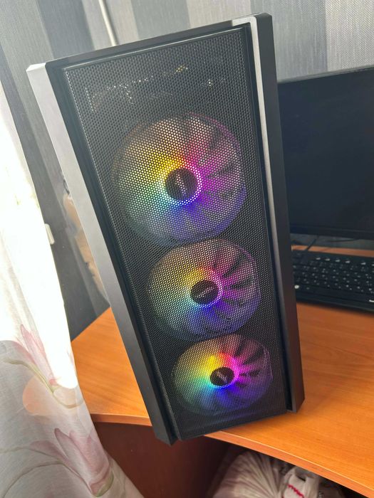 Настолен компютър