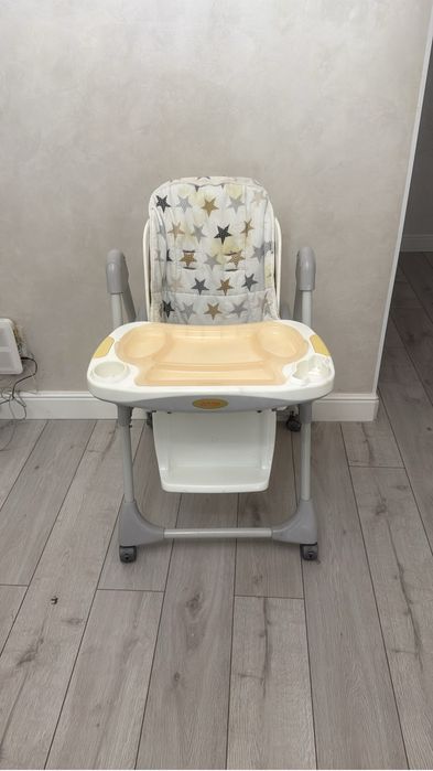 Продам стульчик для кормления