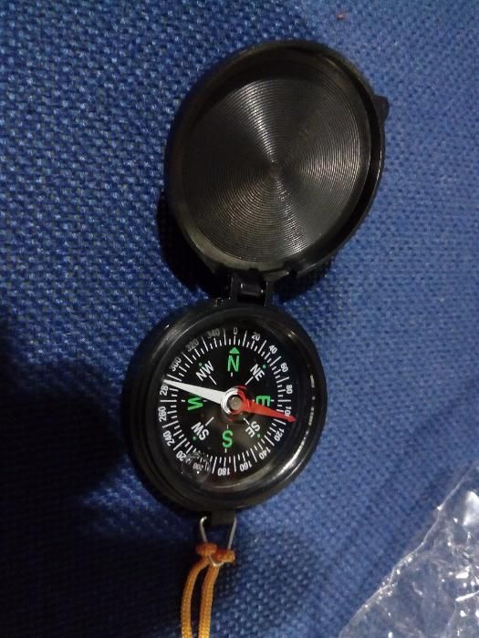 компаси нови различни видове