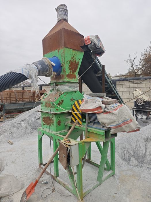 Продаётся гидравлический пресс 300тонн
Мощность 18 кВт. Производ