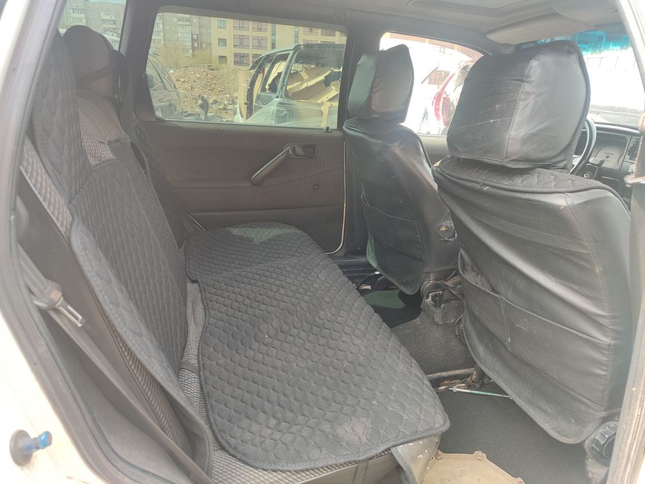 По запчастям продаётся пассат Б3 универсал