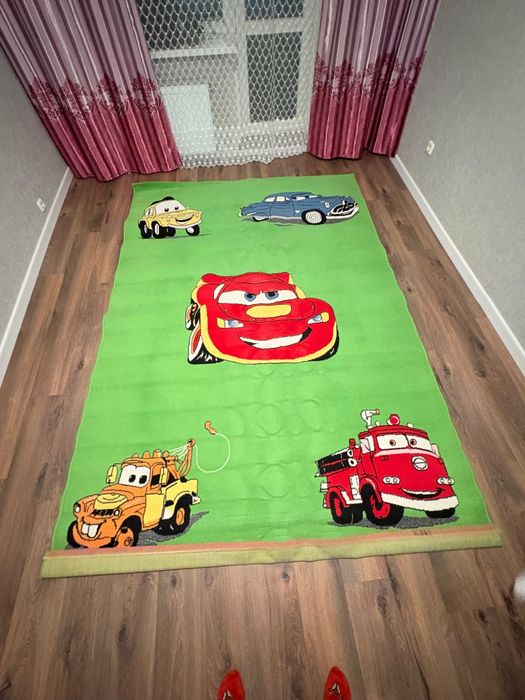 Ковер в отличном состоянии