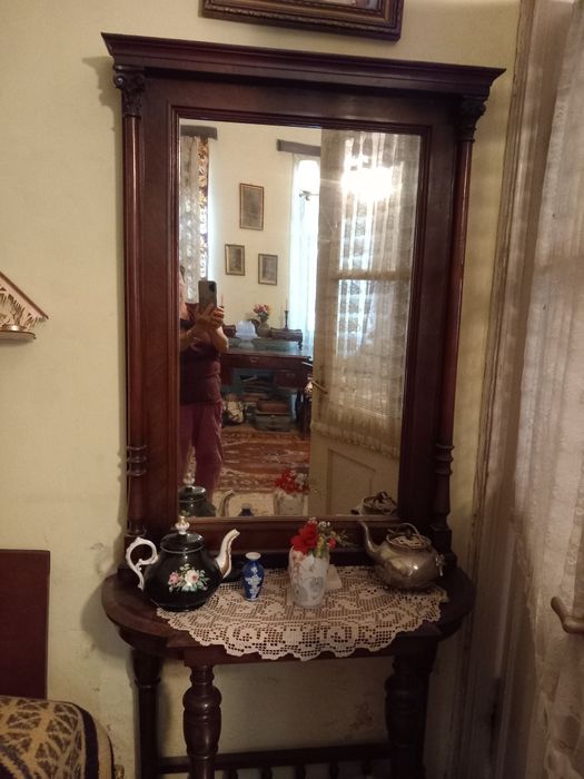 Mobilier antic mobila folosita