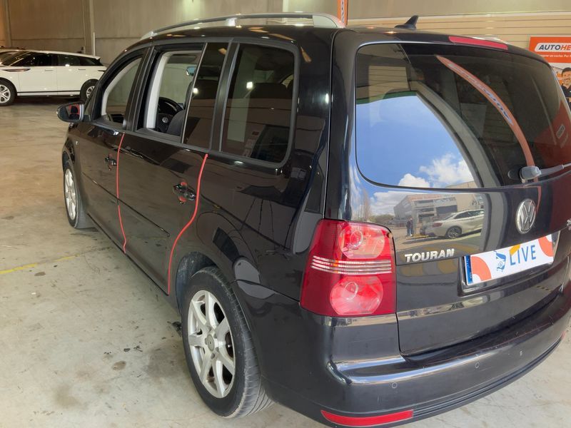 Volkswagen Touran 2.0 TDI Highline 2010