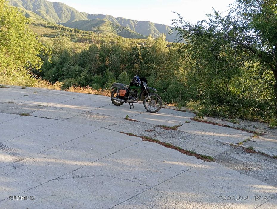 Продам мотоцикл 200куб