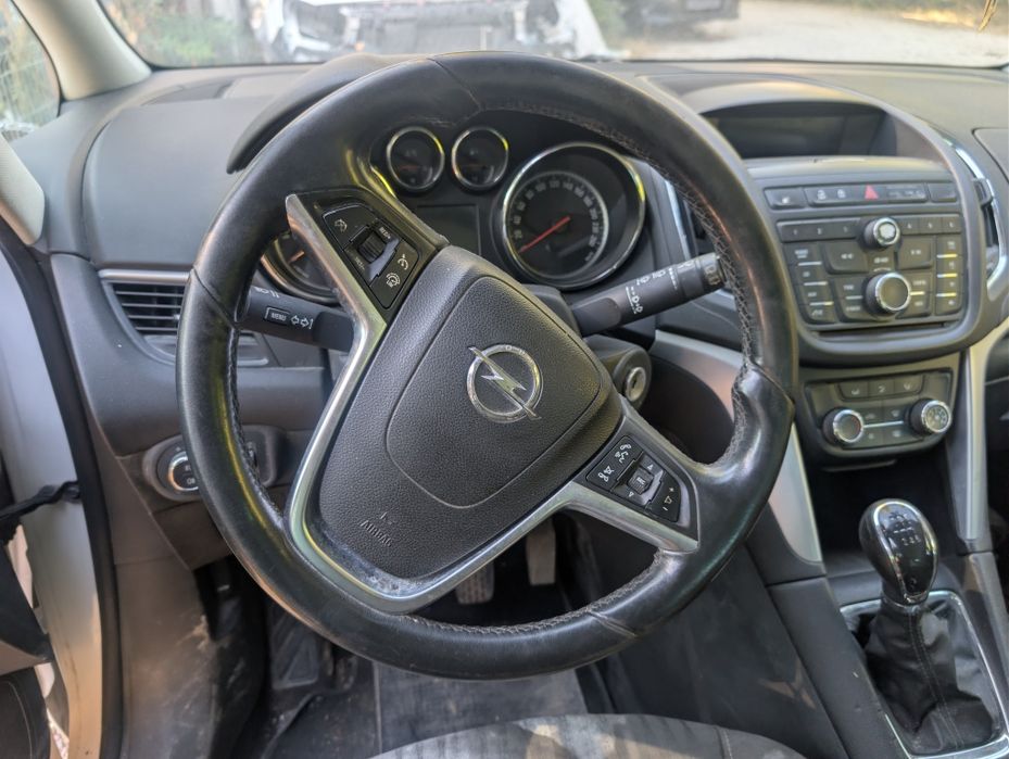 Zafira  C 1.6 CNG