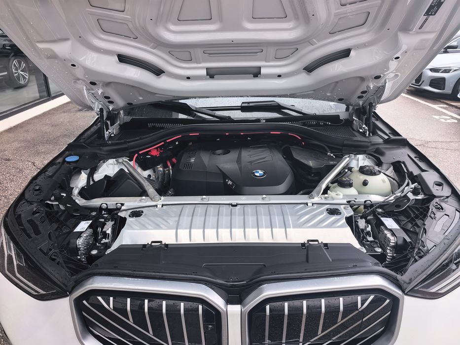 BMW X3 30 L xdrive G48 M спорт в наличии !