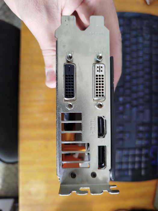 Видео карта AMD Radeon tri-x r9 290x