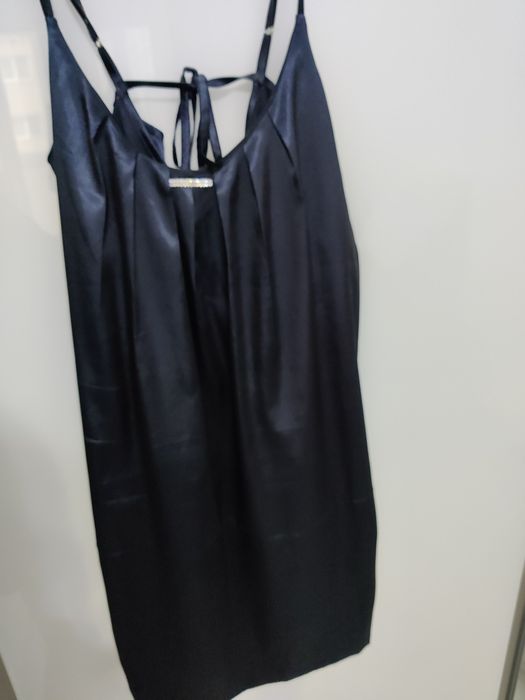 Rpchie scurta eleganta MOTIVI