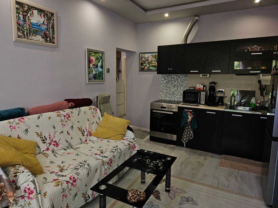 Продава се Двустаен апартамент в София, Люлин 8 - 65 кв.м за 1385 €/кв.м - Снимка #3